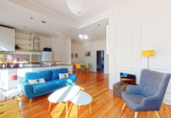 Part-Dieu district - Place Rouget de l'Isle. Enjoy the warm atmosphere of this b Lyon, France Orpi Faure181 quartier Part-Dieu près Centre Lyon Entire rental unit vacation rental 52698882