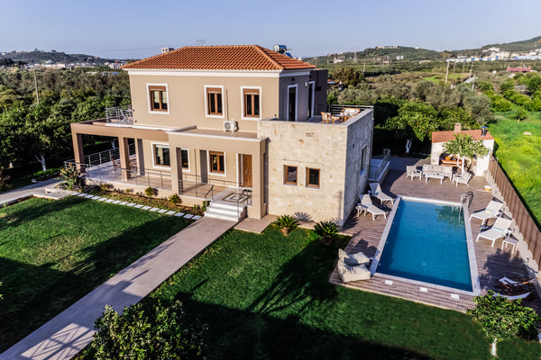 Villa Pervoli is located in the village of Varipetro, 10 minutes outside Chania   Villa Pervoli - Beautiful villa with pool Entire villa vacation rental 49094789