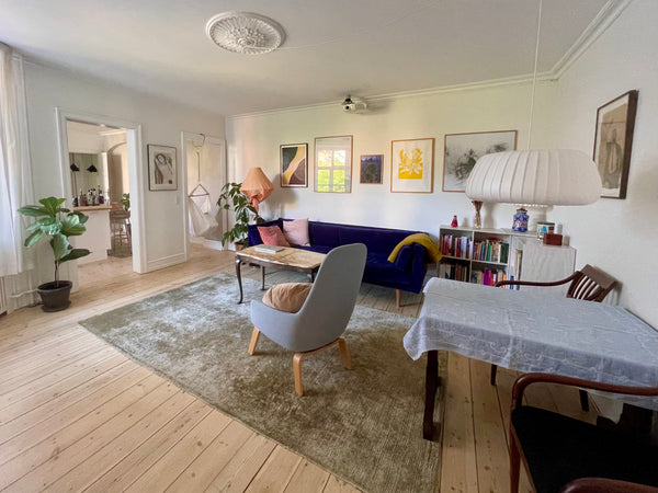 Lejligheden ligger i det gamle København, i en bygning fra 1855. Lejligheden er  Copenhagen, Denmark Spacious apartment in the heart of old Copenhagen Entire rental unit vacation rental 24877176