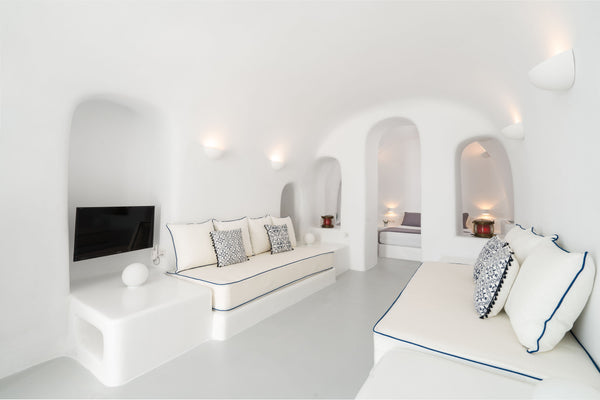 Located in the very heart of Oia, at a secluded position on the famous caldera o  Blue Dome Suite with Terrace & Indoor Plunge Pool Entire guest suite vacation rental 43448989