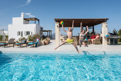Marvelous holiday home located on the outskirts of the village of Plaka. <br />S  Wonderful Villa Melodie, ideal for 2 families Entire villa vacation rental 549051228052305429