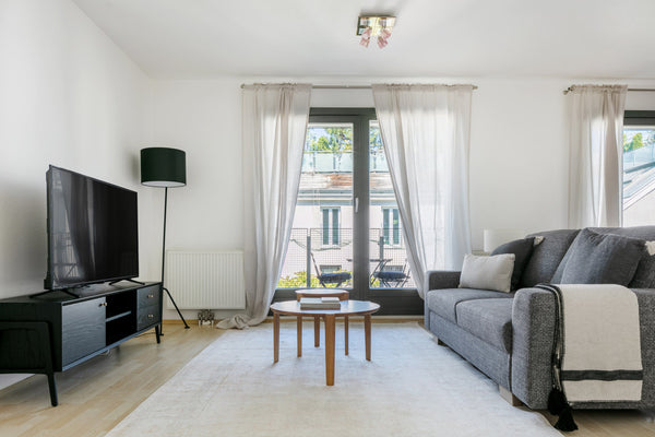 Feel at home wherever you choose to live with Blueground. You’ll love this exqui Vienna, Austria Naschmarkt 1BR w/ Elevator, Balcony, nr U4, dining Entire rental unit vacation rental 50257799