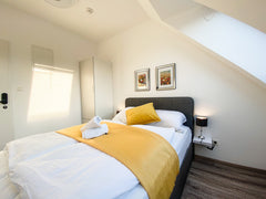 Only 650 meters from Vienna’s busiest main train station “Wien Hauptbahnhof” and Vienna, Austria Lovely Room Hauptbahnhof - Air conditioned Entire rental unit vacation rental 687457771856608586