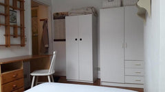 Métro, tram et vélo libre service à proximité.<br />Commerces à proximité. Paris, France Chambre privée dans une résidence à Bruxelles Private room in condo vacation rental 48842035