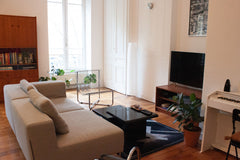 Dans le 2ème arrondissement de Lyon, au pied de l’arrêt de tram Ste Blandine (T1 Lyon, France Chambre privative sur la presqu'ile Private room in rental unit vacation rental 747640400271885503