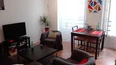 L'appartement se situe en plein coeur de Paris, dans un quartier vivant. La cham Angers, France Chambre disponible à Strasbourg Saint Denis Private room in rental unit vacation rental 18983757