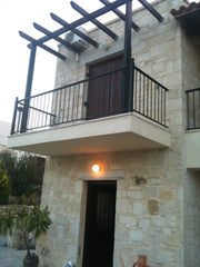 villa sur 2 niveaux  située dans un lotissement à Darmarochori (Crête) avec 2 ch Grenoble, France villa DAYA Entire home vacation rental 8264414