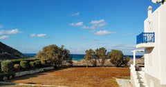 Naxos White Blue Seafront Studio  is a superb accommodation option overlooking t Athens, Greece Naxos White Blue Studio Entire rental unit vacation rental 33292154