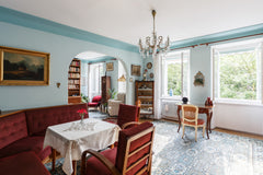 Beautiful apartment in absolute center. Great location only  steps to the 650 ye Dolní Břežany, Czechia Old Town Apartment Only Steps To Charles Bridge Entire rental unit vacation rental 25367201