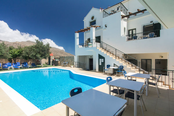 In order to cater to both smaller and larger groups of travellers the Olive Τree Kissamos, Greece Getaway for 4p, 1BD/2BR, Pool View, Near Balos+PKG Room in aparthotel vacation rental 3010897