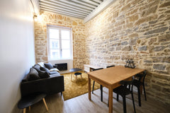 Profitez d'un logement élégant et central, tout près du Vieux Lyon, de la place  Lyon, France Charmant proche Vieux Lyon Entire rental unit vacation rental 775293475004904972