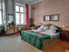 Hi everyone, at my home you are being offered a bright 20 sm room in a tradition Vienna, Austria spacious room in artsy flat close to city-center Private room in rental unit vacation rental 36167723