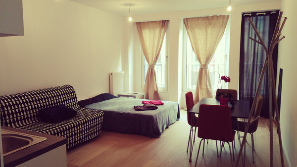 New studio, entirely renovated in the heart of the EU quarter! Exactly 2' from M Belgium Newly renovated studio at the heart of EU quarter Entire rental unit vacation rental 23424265