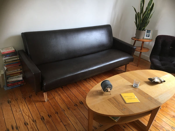 Beautiful apartment on the first floor in a quiet neighbourhood. You have your o Ghent, Belgium Cosy, vintage apartment in quiet neighbourhood. Entire rental unit vacation rental 17174625