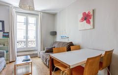 Ideally located in the heart of Paris, in a lively area popular with Parisians,  Paris, France Nice and modern 1br at the heart of Paris nearby Entire rental unit vacation rental 153674