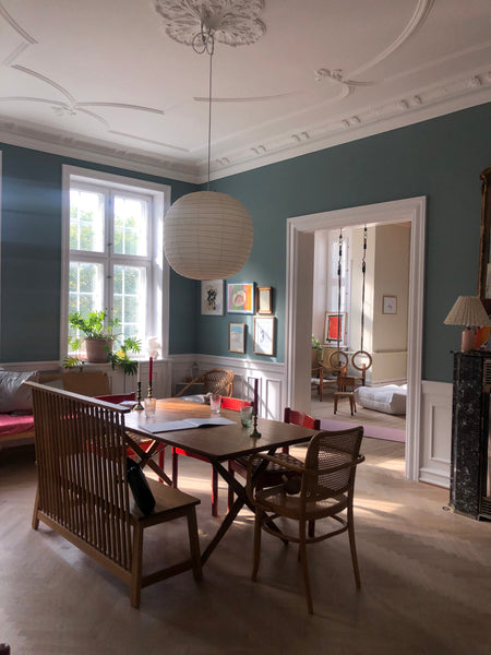 Mine to piger og jeg har lige overtaget en smuk og stor lejlighed med god plads   Herskabslejlighed med god plads og personlighed Entire condo vacation rental 571446310604704543