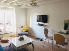 Just renovated. At less than 3min  from the Canal Saint Martin,  1min from Gare  Paris, France Lovely place - Canal Saint Martin / Gare de l'est Entire rental unit vacation rental 15006214
