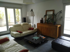 Le calme en pleine ville !<br /><br />A moins de 15 minutes de marche de la gare Lyon, France Appartement sur le toit avec garage Entire rental unit vacation rental 24035668