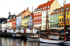 Nuhavn<br />Amalienborg slot 7 min.gang<br />Rosenberg slot    15  min gang<br / Copenhagen, Denmark Apartment in Nyhavn and Queens Palace Amalienborg Entire rental unit vacation rental 634669254494229900