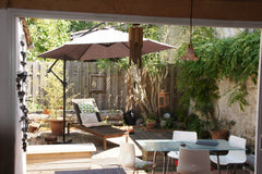 Bonjour,<br />nous vous proposons notre maison de 125 m2 située dans le quartier Bordeaux, France Echoppe Bordelaise et son petit jardin Entire home vacation rental 24666598