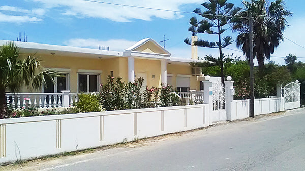 The apartment is in this house. It is a separate whole apartment suitable for a  Paralia Kourna, Greece ELENA'S HOUSE beach 1,3km - national road 1,2km Entire home vacation rental 26026063