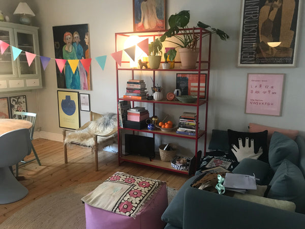 Midt på Nørrebro, omgivet af den gode kaffe, de lækre bagerier, en kæmpe grøn pa Copenhagen, Denmark Rummelig 61 m2 Nørrebro-lejlighed med køkkenalrum Entire condo vacation rental 568126087591637311