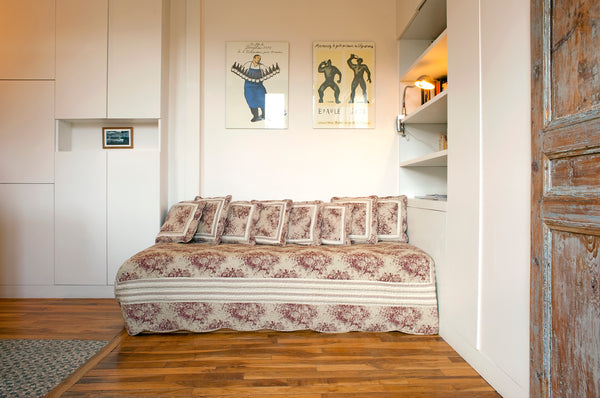 This beautifully renovated studio apartment with panoramic view of Sacre Coeur a Damariscotta, ME Sacre Coeur Studio Entire rental unit vacation rental 7003002