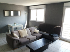 T2 lumineux, à 5 minutes à pied de la place Jean Macé où vous trouverez la gare  Lyon, France T2 lumineux Lyon Entire rental unit vacation rental 30202390