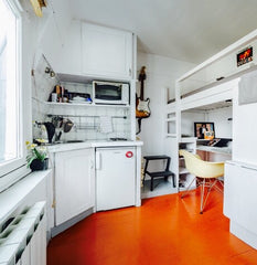 At the 6th floor and the last with no lift, this room of 9m2 all equipped with a Paris, France A nice little space and cute Entire rental unit vacation rental 7337703