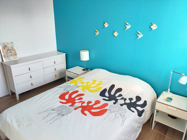 Appartement calme de 3 pièces, 85m2, un grand salon traversant trés lumineux don Lyon, France Chambre privée calme dans T3-85m2 avec terrasse Private room in condo vacation rental 48207058