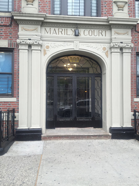Private bedroom , Queen size bed , wifi, Direct TV. Fully equipped kitchen, Easy New York, NY Rental unit in Brooklyn · ★4.86 · 1 bedroom · 1 bed · 1 shared bath Private room in rental unit vacation rental 12763721