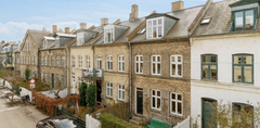 Family home in the most idyllic and cute and sought-after neighbourhood in centr London, United Kingdom Family home in most beautiful part of central CPH Entire home vacation rental 46911687