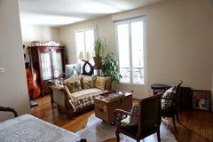 You will love this apartment located in a quiet neighborhood close to the arc de Paris, France Bright 1bdr Arc de Triomple Ternes Entire rental unit vacation rental 12701980