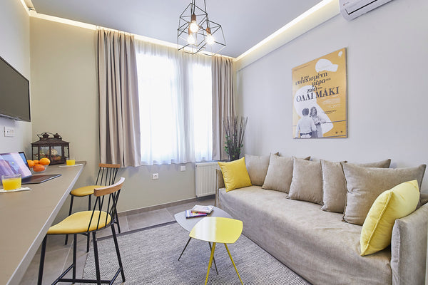 Uber-centrally located in the heart of historical Athens, this 2019 utterly reco GR Old Athens style 1bdr with Acropolis view rooftop! Room in serviced apartment vacation rental 33568078