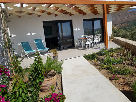 Appartement de 40m2. Accès indépendant. Chambre de 12m2 avec lit 160x200, pièce   PHAISTOS : Appartement 40m2, vue mer et montagne Entire vacation home vacation rental 670844692089704177