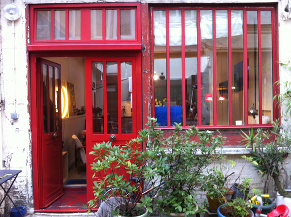 <b>The space</b><br />Le luxe d'une maison en plein Paris !... Le privilège d'un Paris, France MAISON AU CALME - REPUBLIQUE CANAL Entire home vacation rental 585633