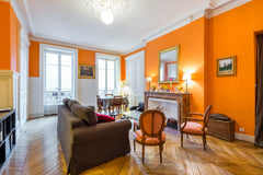 Bel appartement familial de 110 m2 situé au cœur de Lyon et de la Presqu'île ; a Lyon, France Appart fête des lumières dans la zone de securite Entire rental unit vacation rental 30574543