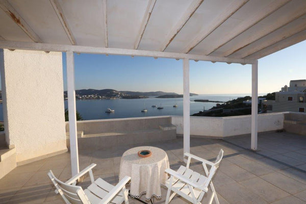 <b>The space</b><br />Villa Marfo Suite is situated in Finikas-Kokkina Syros it  Athens, Greece Siros, greece Single family home Entire guest suite vacation rental 27474145