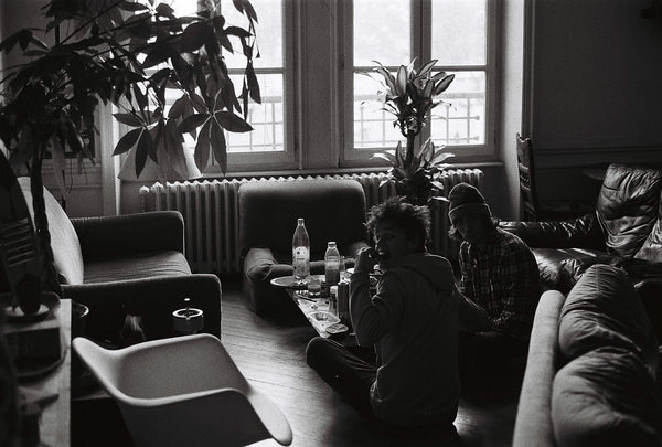 Soyez les bienvenus dans notre appartement !<br /><br />* Chambre de 30m2, dans  Lyon, France Chambre conviviale et lumineuse chez l'habitant Private room in rental unit vacation rental 13111701