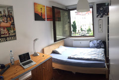 Ich werde die Semesterferien ein Praktikum im  Ausland machen und suche für Juli Bayreuth, Germany Zimmer in StudentenWG Private room in rental unit vacation rental 19221137