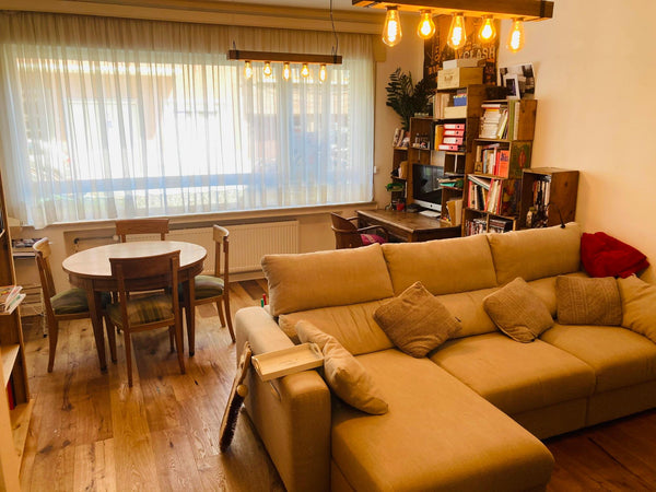 Venez demeurer dans notre bel appartement confortable lors de votre séjour à Bru Brussels, Belgium Beautiful and cosy appartement with nice courtyard Entire rental unit vacation rental 662927591591119485