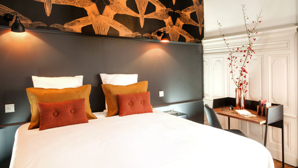 Envol révèle 28 m2 de confort intimiste et raffiné dans l’Hôtel Particulier Gail Lyon, France Junior Suite Envol - 2 Pl Gailleton - MiHotel Room in serviced apartment vacation rental 31555436
