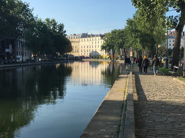 Joli appartement de 65m2 spacieux, lumineux, avec balcon donnant sur le Quai de  Paris, France ✨Joli cocon avec balcon sur le Canal Saint Martin✨ Entire rental unit vacation rental 23107453