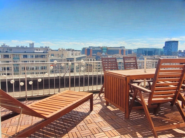 Perfectly located in the EU district, only a few minutes from Schuman station, t Brussels, Belgium Penthouse in EU district with rooftop terrace Entire condo vacation rental 658400130045672959