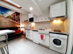 Studio situé dans les Pentes de la Croix-rousse, au rez de chaussée. Un lit doub Charantonnay, France Au calme - Pentes Croix-Rousse - Hyper-centre Lyon Entire rental unit vacation rental 44191800