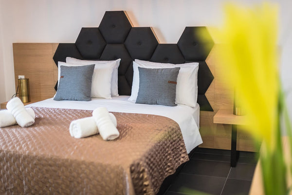 A cozy newly renovated apartment full of light and good vibes in the heart of Pl Athens, Greece Acropolis foothill Entire rental unit vacation rental 43174270