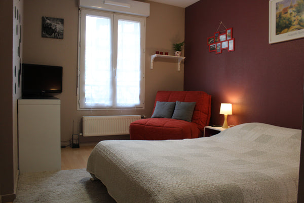 Chambre privée dans appartement cosy de 75m2 avec terrasse idéalement situé dans Lyon, France Chambre privée Part Dieu - Proche gare - Terrasse Private room in rental unit vacation rental 27422295