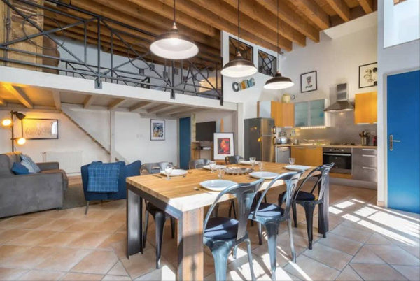 Just 4-mins away from Croix-Paquet Metro, this beautiful flat is the perfect cho  GuestReady - Bright and Modern Croix-Paquet Loft Fits 4 Entire rental unit vacation rental 23013671