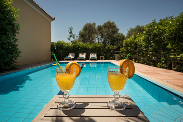 Accommodating up to 6 people, the quiet and comfortable Villa Argo is situated i Phalasarna, Greece Argo Luxury Villa (Iason Villas), 3 Bedrooms, Private Pool, Garden, Next To Maleme Beach Entire villa vacation rental 2634667