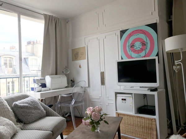 Studio 30M,charmant et cozy,baigné par la lumière extérieure.Ambiance chaleureus Paris, France STUDIO 30m2 CALME ET COZY AU COEUR DE PARIS Entire rental unit vacation rental 19670199